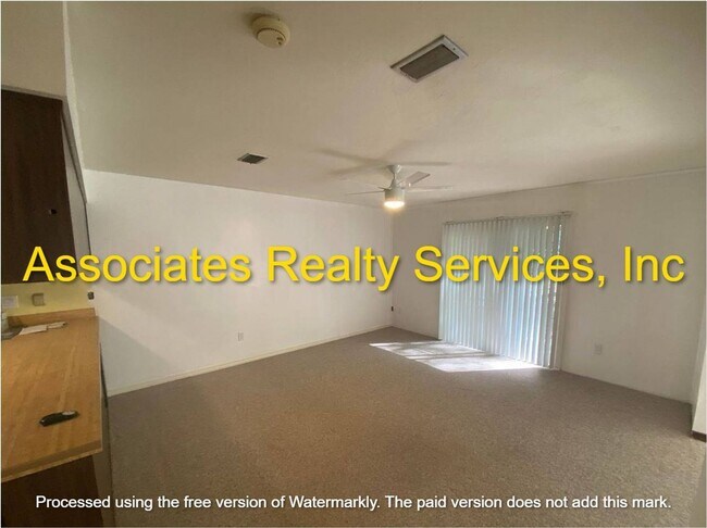 Foto del edificio - 1 week of free rent! Check it out!- Ranch ...