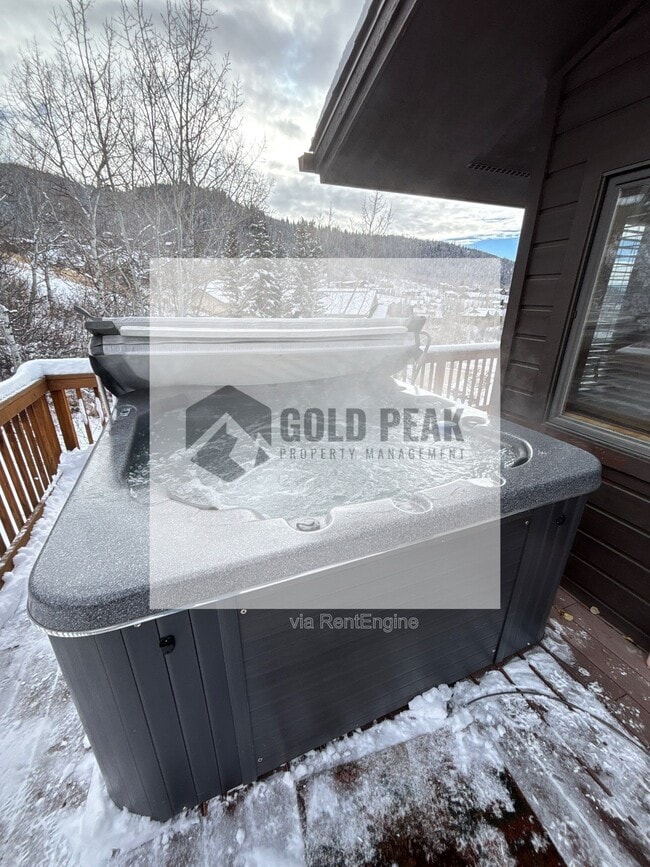 Building Photo - 2930 Alpenglow Way