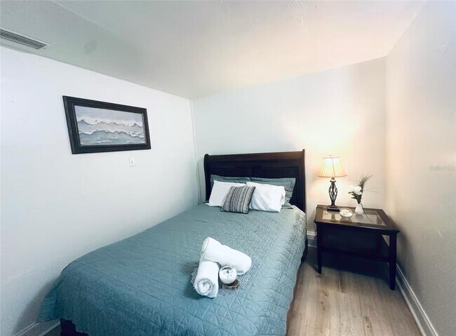 Foto del edificio - 4811 Emerson Ave S