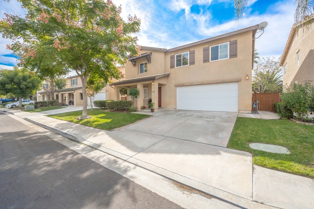 5 bedroom executive home TemeculaTemeku H... House Rental in