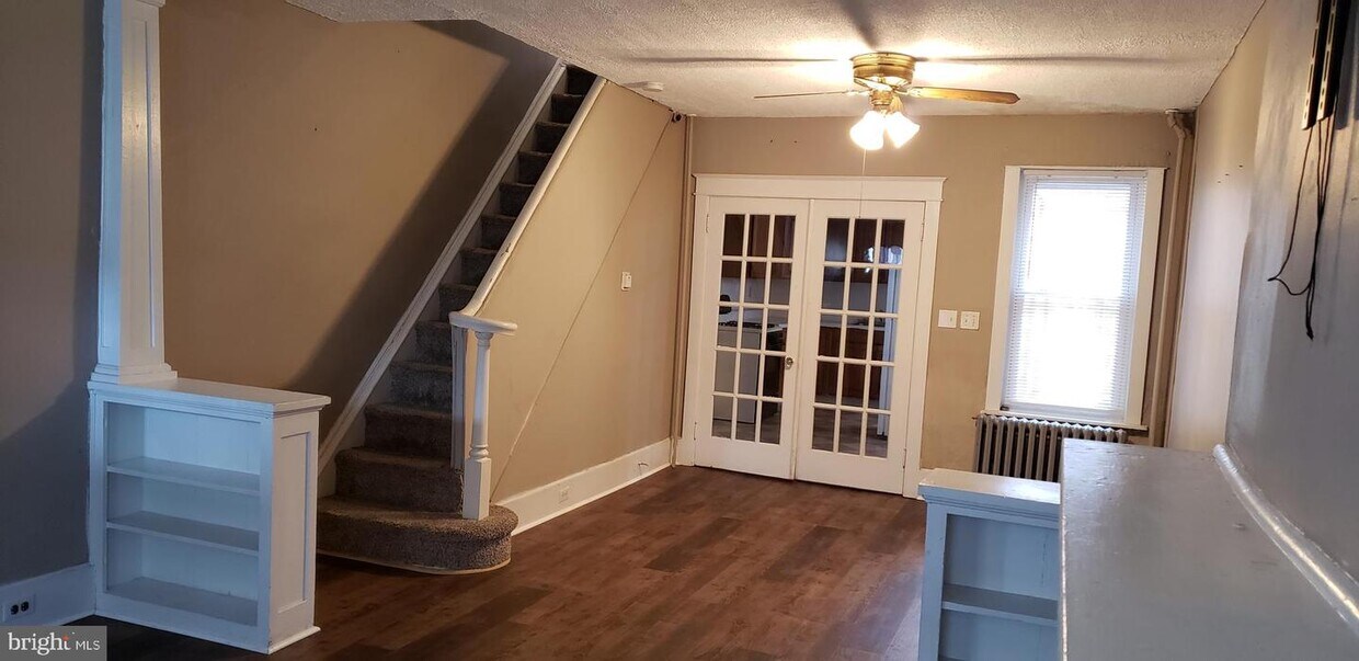 Foto principal - 1214 Oak St