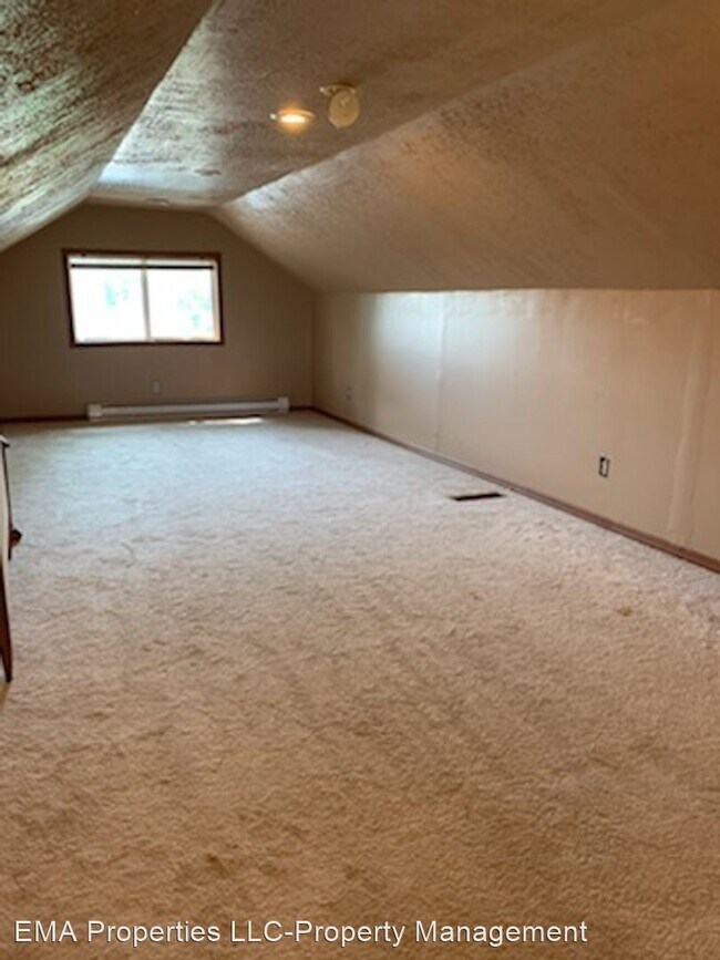 Foto del edificio - 2 br, 1 bath House - 107 S 3rd Street