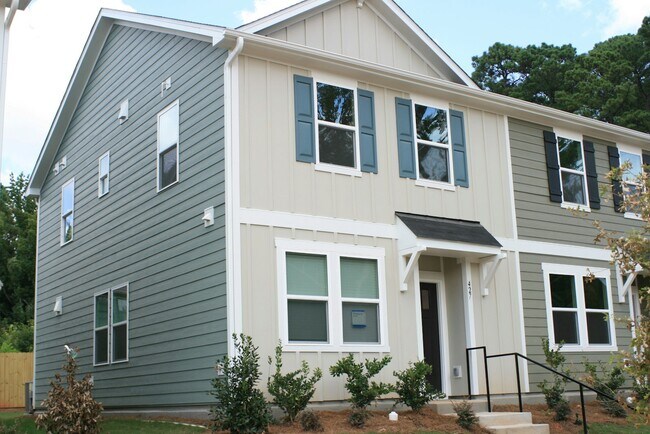 Building Photo - 427 Hacksaw Trail
