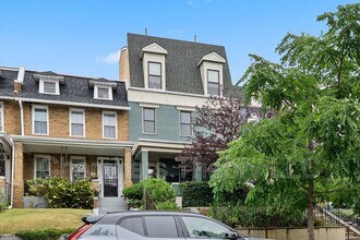Building Photo - 1228 I St NE