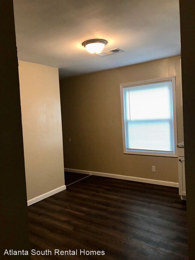 Foto del edificio - 2 br, 2 bath House - 11 Freeman Road