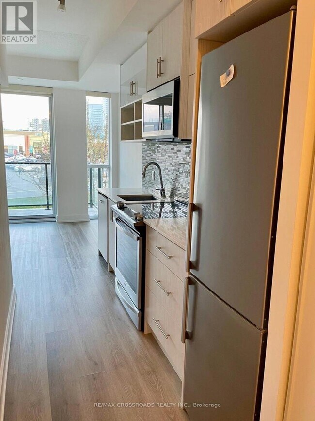 Photo du bâtiment - 128 Fairview Mall Dr