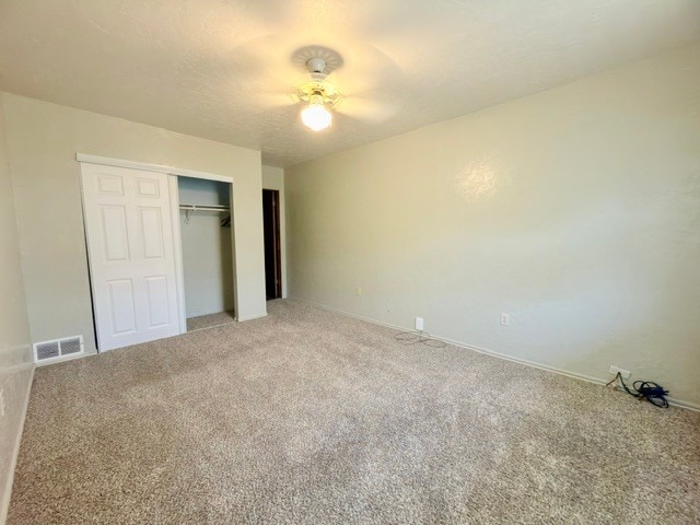 Foto del edificio - 5810 NW Oak Ave