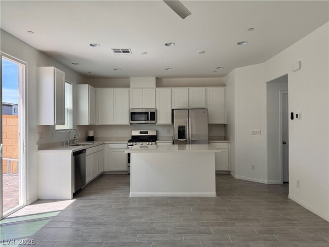 Building Photo - 75 Corzine Cliffs Ct