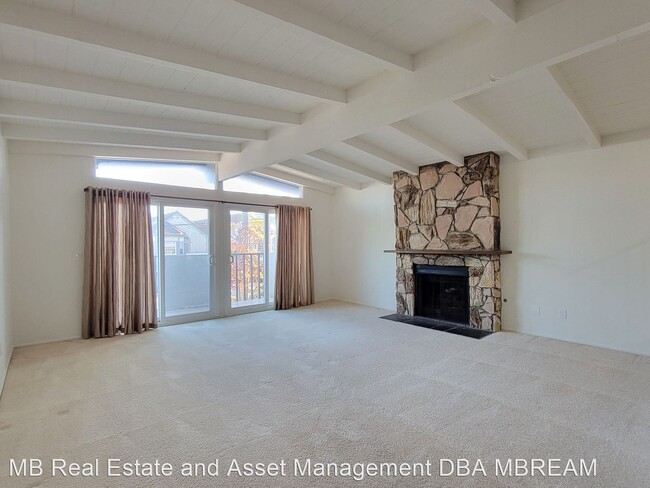 Building Photo - 3 br, 2 bath House - 1529 Steinhart Avenue