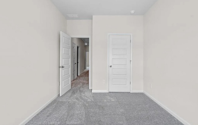 Building Photo - 257 Dupont Dr