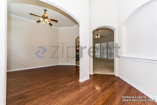 Foto del edificio - 3616 Sam Rayburn Trail