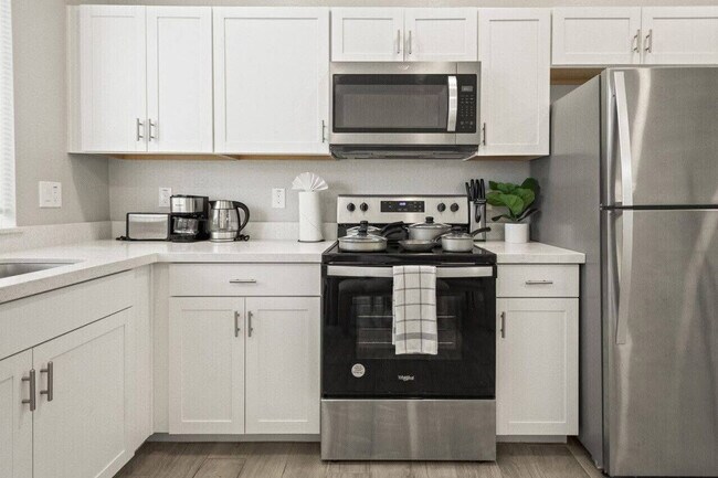 Foto del edificio - 6612 W Paradise Ln