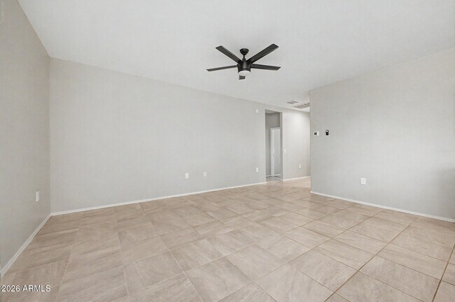 Foto del edificio - 103 S Collier Ln