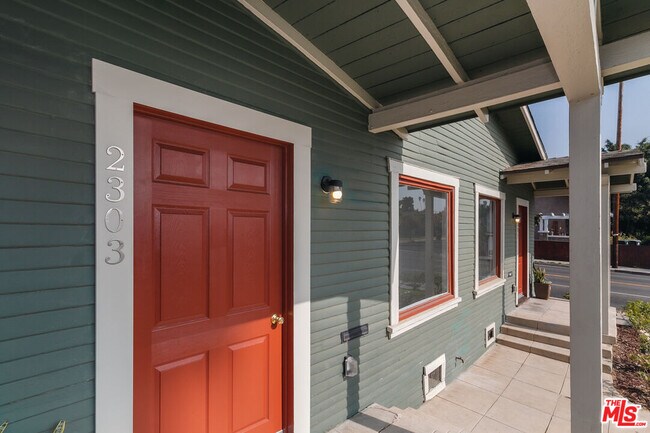 Foto del edificio - 2303 W 30th St