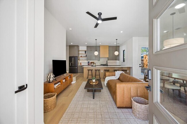 Foto del edificio - 4416 S 1st St