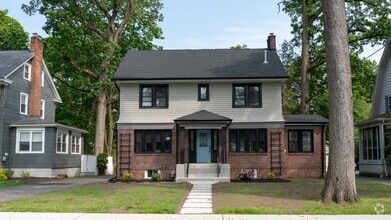 Building Photo - 736 Haxtun Ave