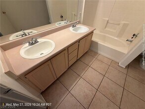 Building Photo - 4830 Black Bear Rd