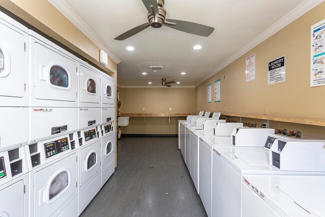 Foto del edificio - Villa Marina