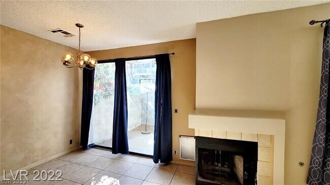Building Photo - 5003 Strauss Dr
