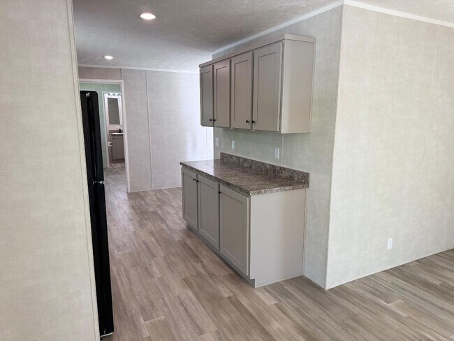 Foto del edificio - 32 Fox Haven Dr