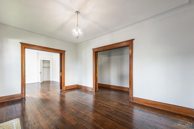 Foto del edificio - 2412 Fairview Ave