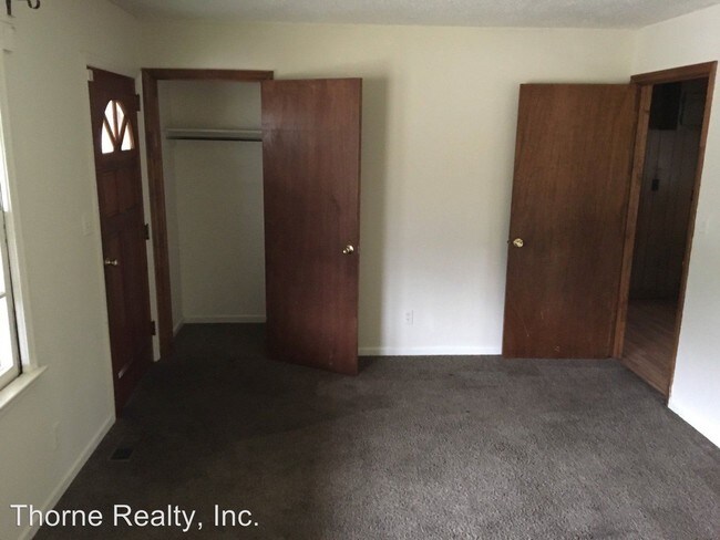 Building Photo - 3 br, 1 bath House - 512 E Church Street