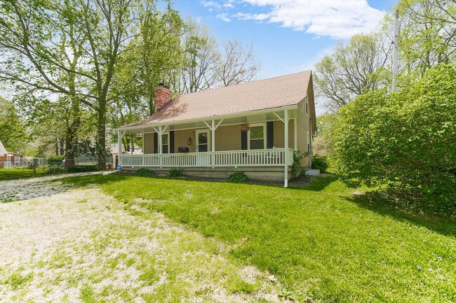 Building Photo - Spacious Whole Home For Rent in Kansas City