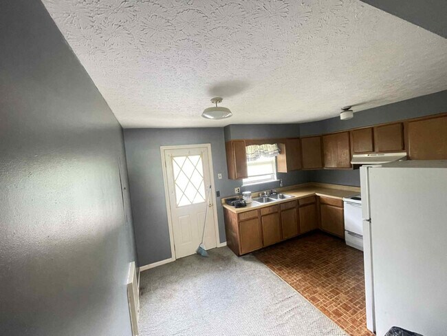 Foto del edificio - 40656 W Morgan Ave