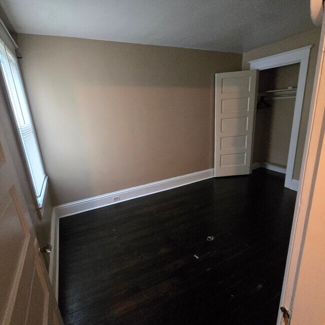 Foto del edificio - 814 Wayne Ave