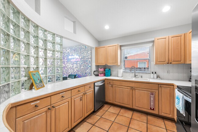 Foto del edificio - 607 SW 15th St