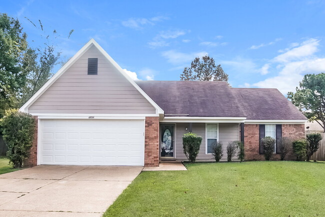 Building Photo - 6936 Magnolia Trail