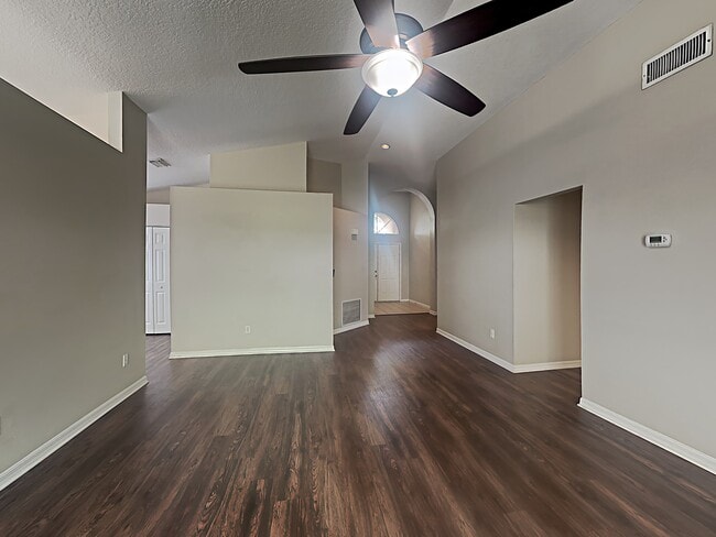 Foto del edificio - 1416 Wakefield Dr