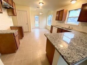 Building Photo - 3149 Riverside Dr