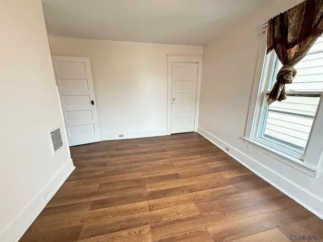 Building Photo - 129 Plainfield Ave