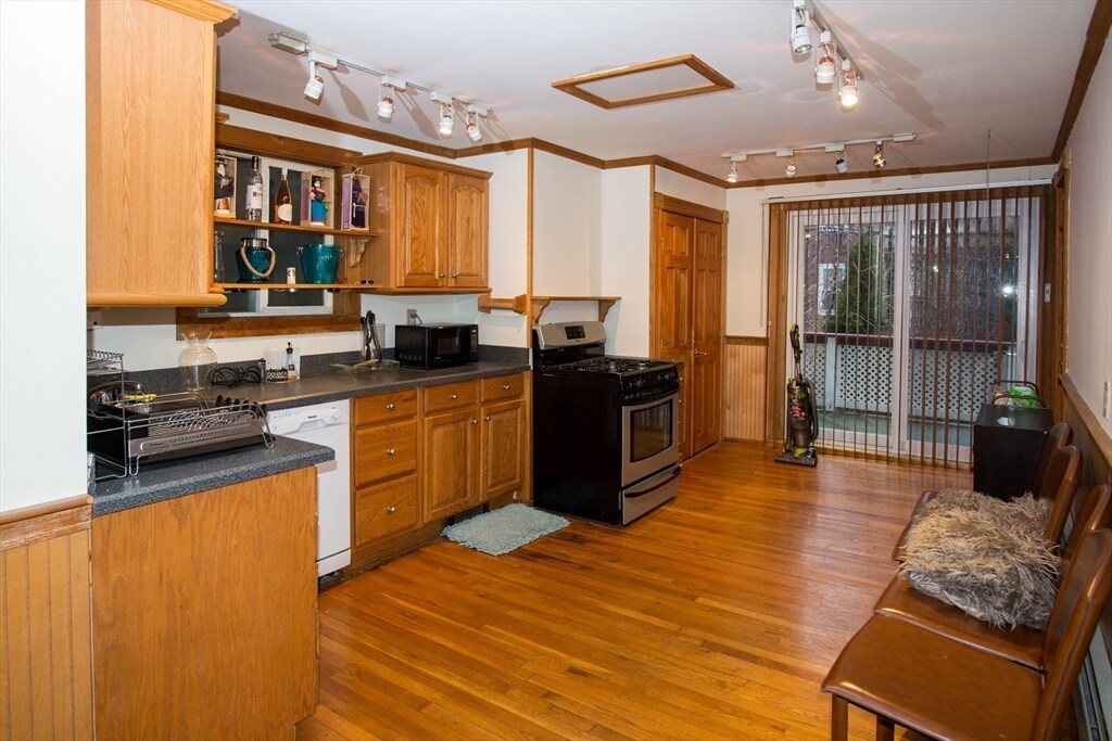 Foto principal - 132 Bremen St