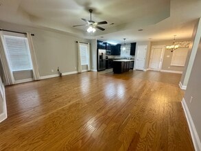 Building Photo - 363 Harbor Glen Dr SW