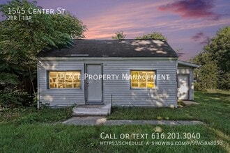 Building Photo - 1545 Center St