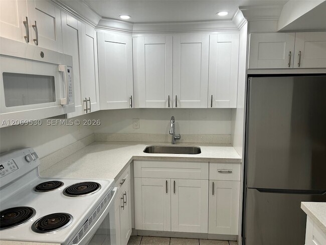 Foto del edificio - 815 SW 30th St