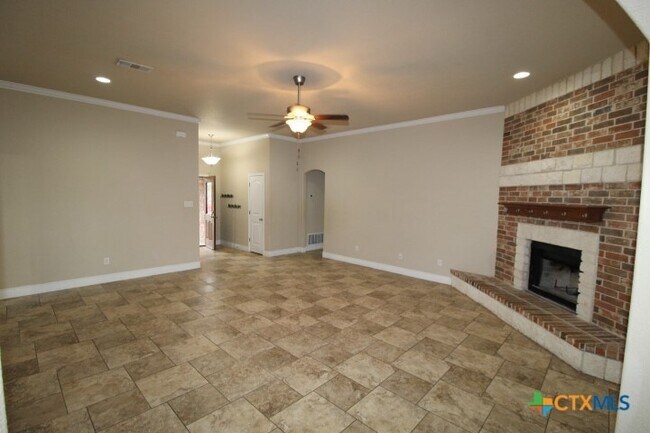 Foto del edificio - 1128 Pheasant Cir