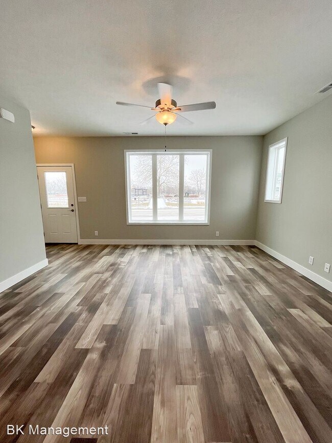 Foto del edificio - 3 br, 3 bath House - 2004 Scott Street
