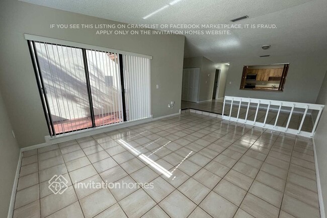 Building Photo - 11221 SW 117th Ct