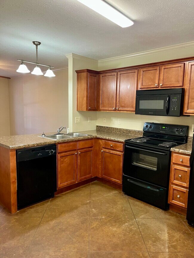 Foto del edificio - 1530 Davis St