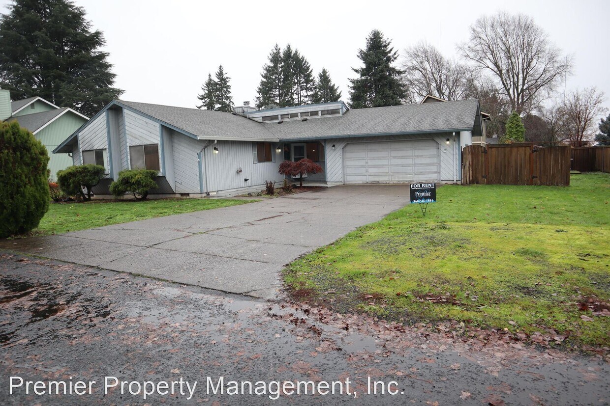 Primary Photo - 3 br, 2 bath House - 5323 NW Cherry Street, E