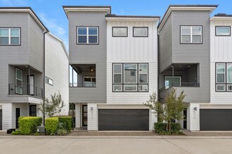 Building Photo - 6315 Timbergrove Gardens Ln