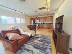 Foto principal - 24 Bay State Rd