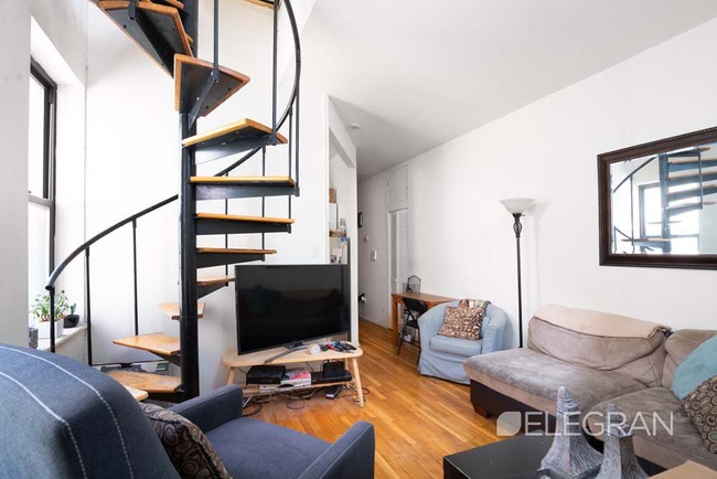 Building Photo - 217 East 33rd Street