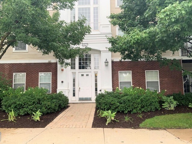 Foto del edificio - 3275 Stratford Ct
