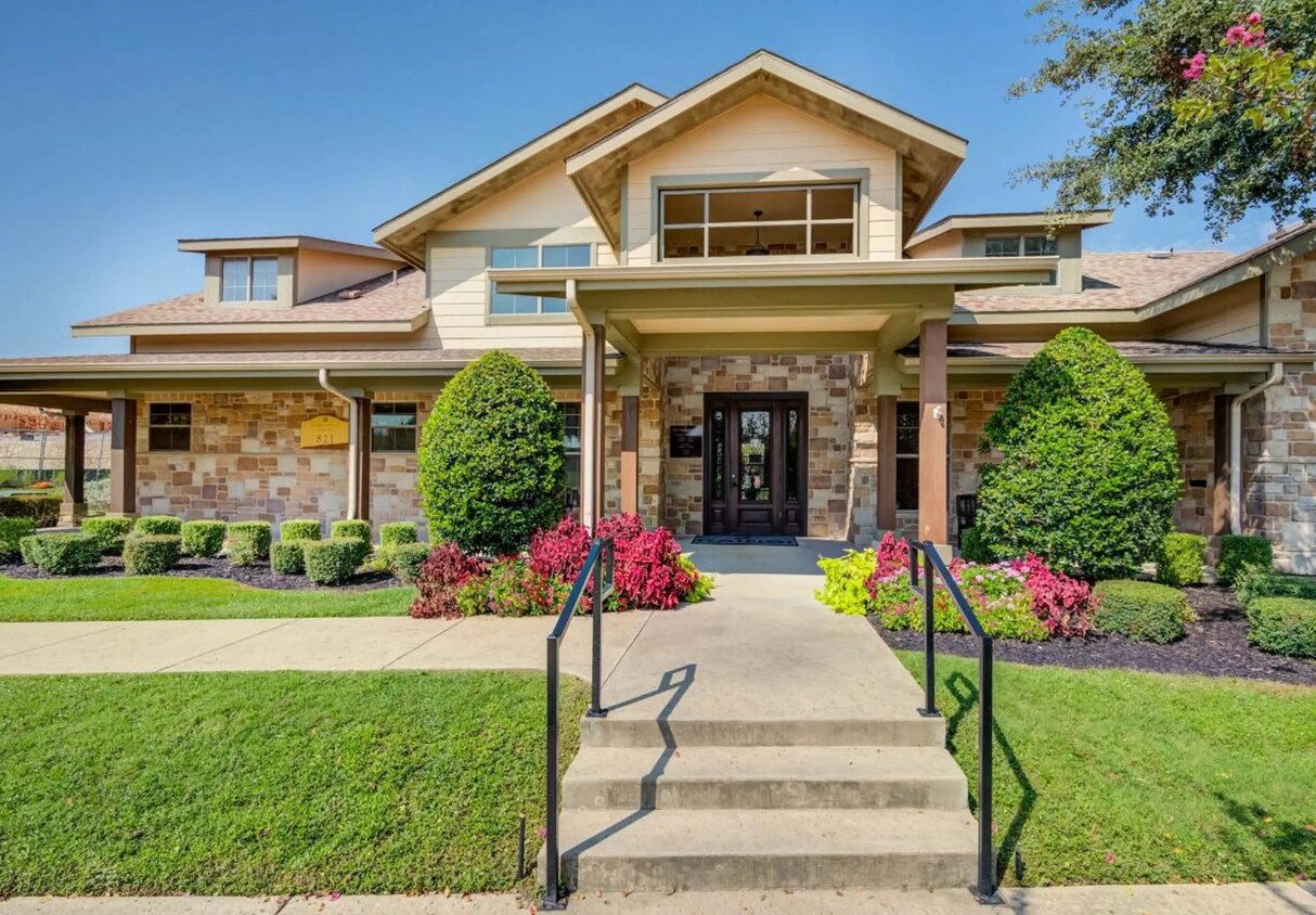 The Abigail Apartments 821 S Polk DeSoto, TX Apartments for Rent in