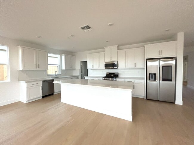 Foto del edificio - 2216 Greenhorn Rd
