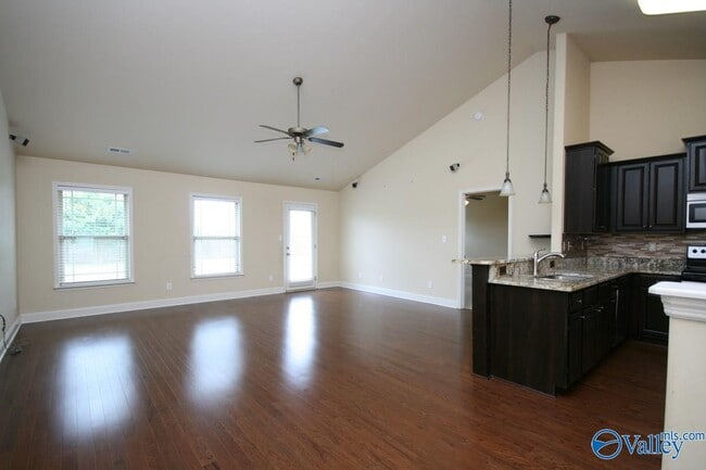 Building Photo - 228 Grantham Cir
